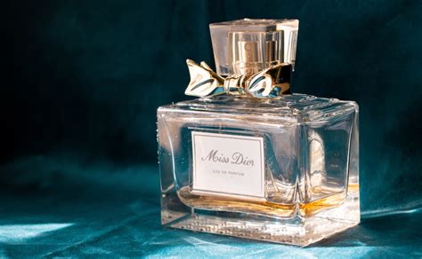 dior основатель|dior fragrance company.